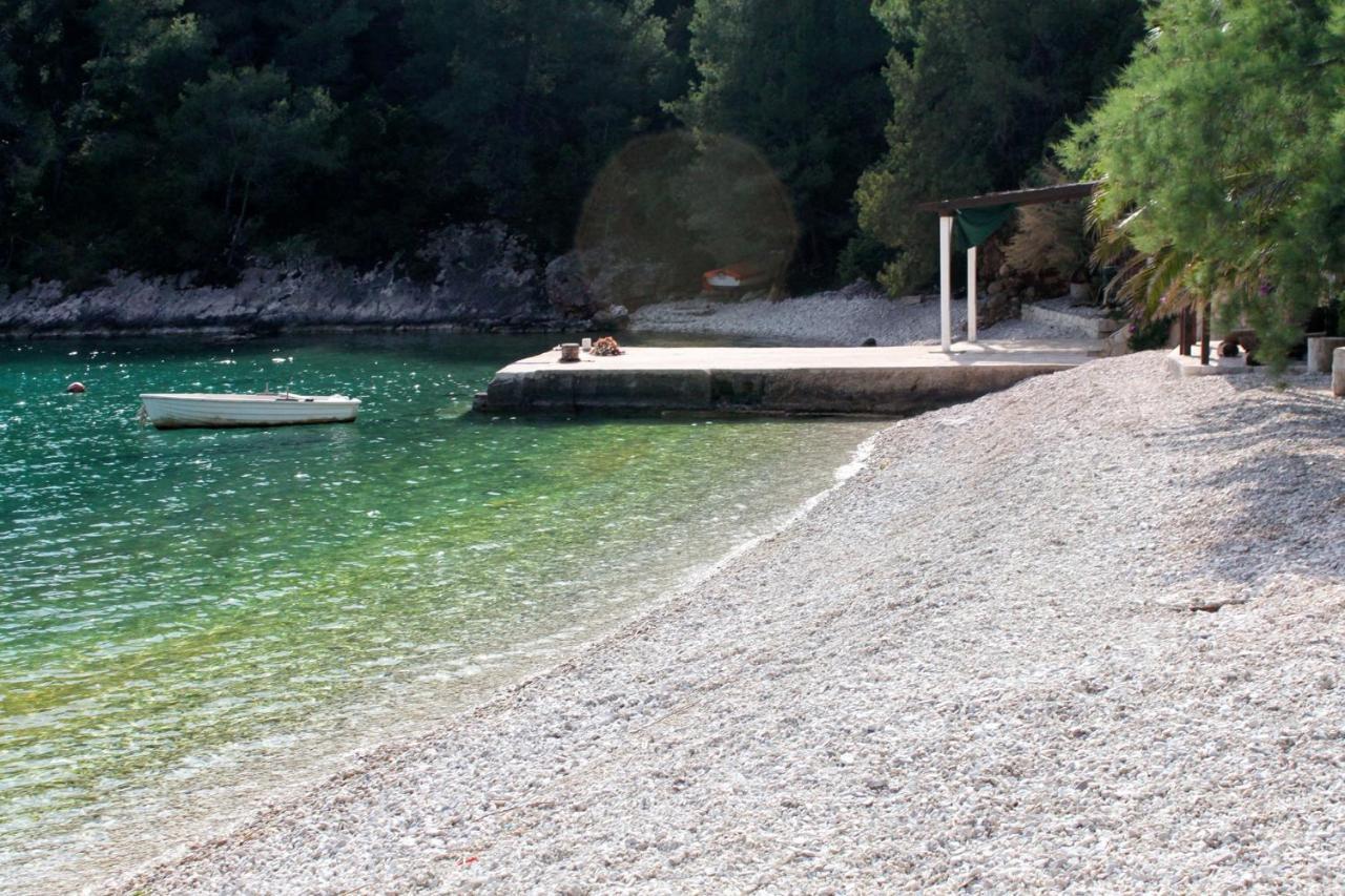 Seaside Secluded Apartments Cove Smokvina, Hvar - 9501 Bogomolje