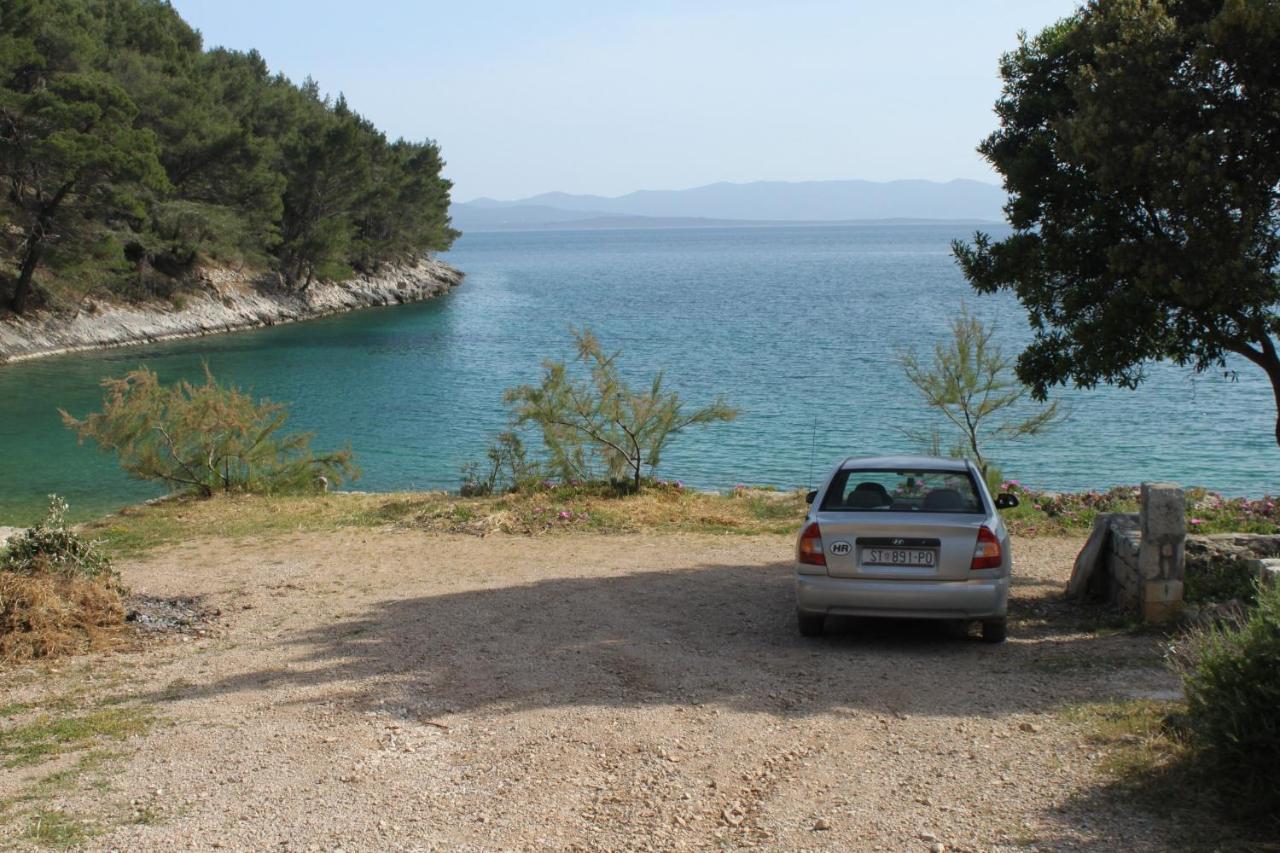 Seaside Secluded Apartments Cove Smokvina, Hvar - 9501 Bogomolje